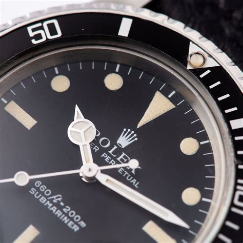 rolex 5513 serif vs non serif|5513 rolex submariner review.